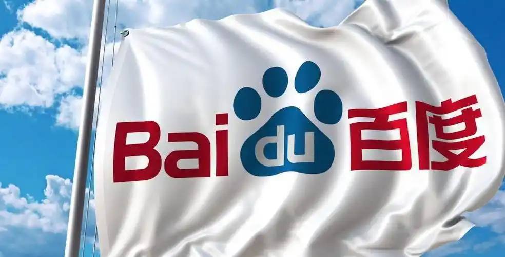 员工拉桌子碰碎近个和田玉镯